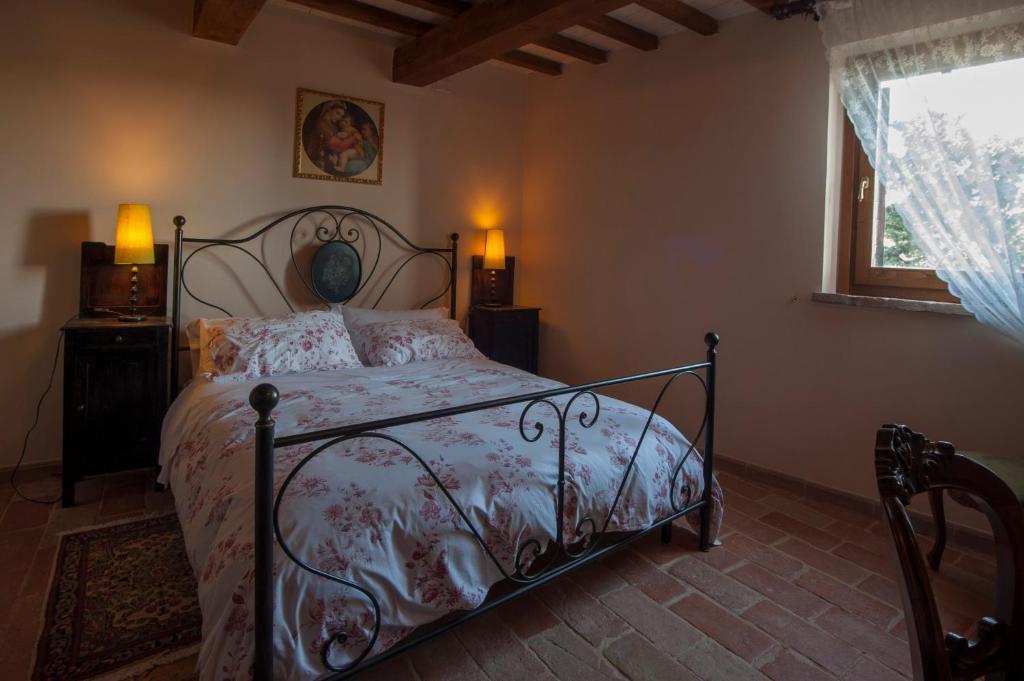 Mons Major Relais Villa Montemaggiore al Metauro Стая снимка